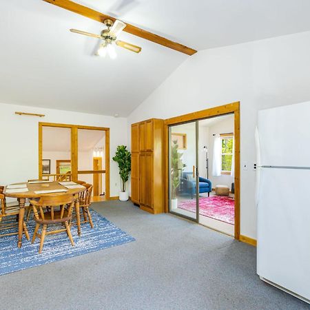 River Access Cabin With Hot Tub, Fire Pit, & Wifi! Morton Grove Esterno foto