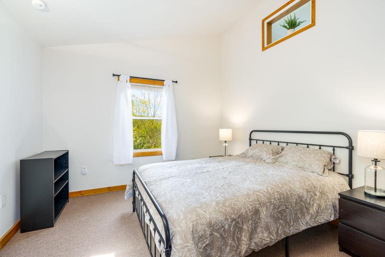 River Access Cabin With Hot Tub, Fire Pit, & Wifi! Morton Grove Esterno foto